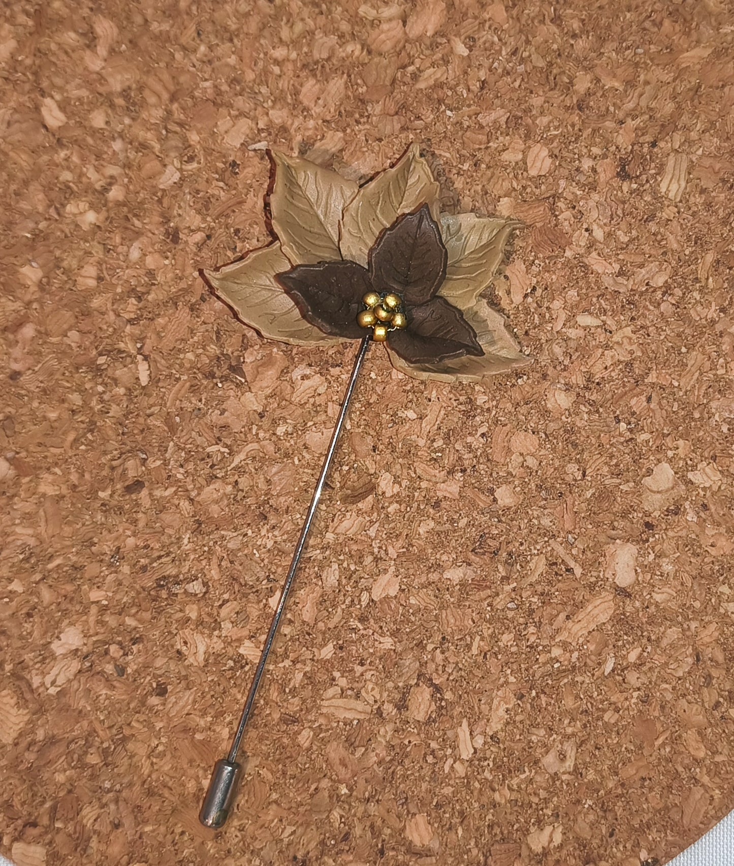 Alfiler floral